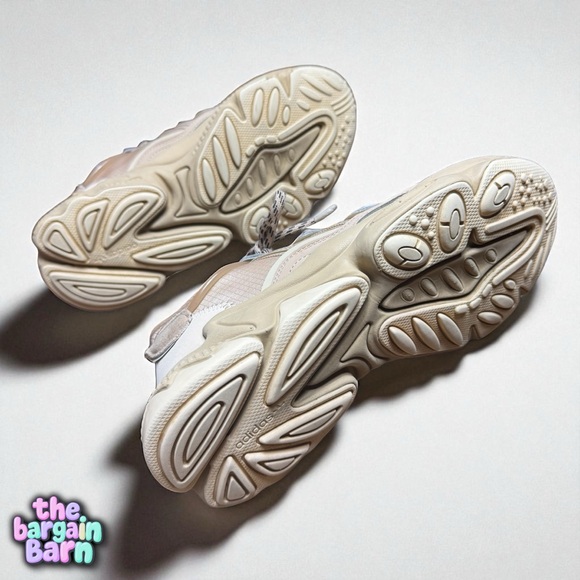 Adidas Ozweego Unisex Youth Beige Retro Style Casual Running Sneakers (4) - Picture 4 of 5